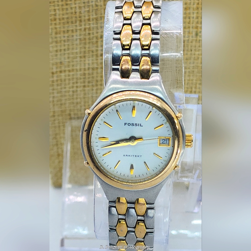 FOSSIL watch